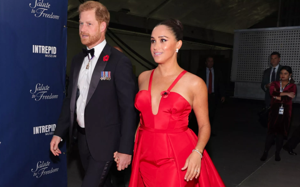  Prince Harry et Meghan Markle lors du gala Salute to freedom. (New York, le 10 novembre 2021.) @ AFP/Theo Wargo